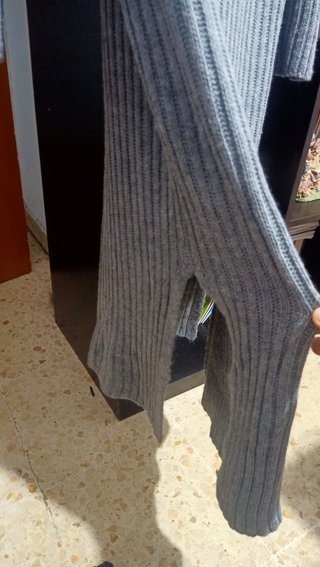 Vestido de punto gris