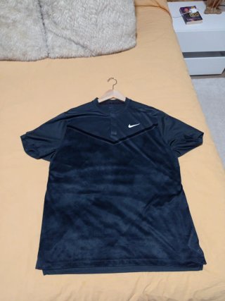 Polo Nike Negro Talla L