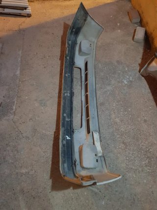 Paragolpes delantero Peugeot 205