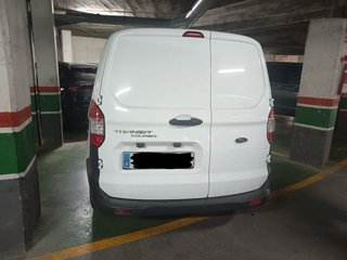 Ford Transit Courier 2024
