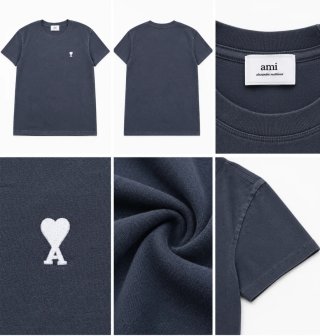 Camiseta AMI Paris azul marino con logo corazón