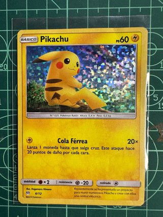 Carta Pokémon Pikachu Holográfica