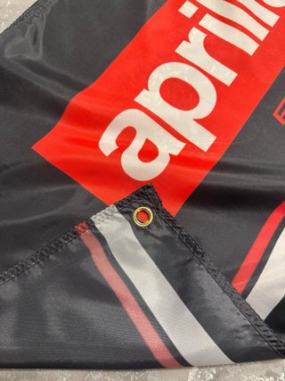 Bandiera decorativa Aprilia logo moto da corsa