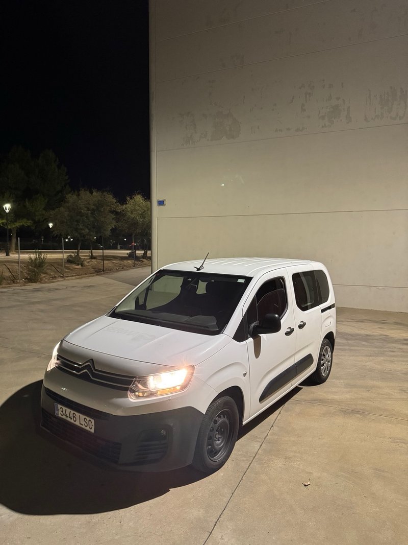 Citroën Berlingo Talla M BlueHDi S&S SHINE 2021