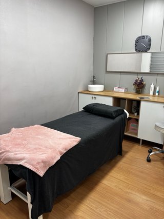 Estética con licencia de centro de belleza