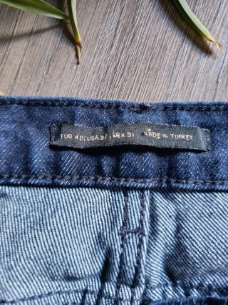 Pantalones vaqueros azules. Talla 40