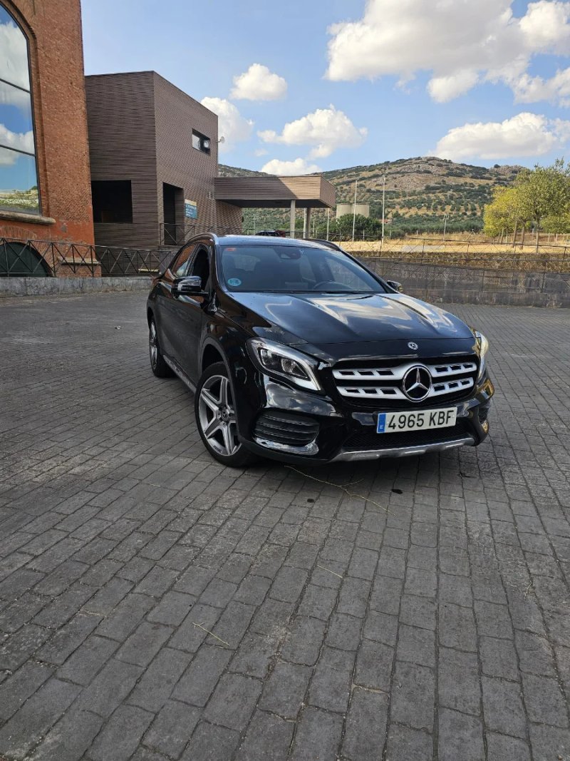 Mercedes-Benz GLA 200d 7G-DCT X156 2018
