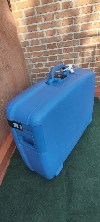 Maleta Delsey Rígida Azul 70x60x25