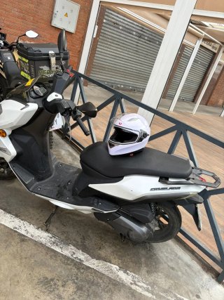Scooter 125 Blanca  keeway cityblade itv 2 años