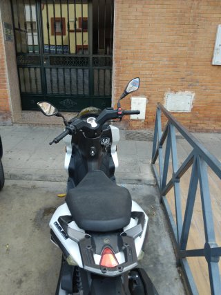 Scooter 125 Blanca  keeway cityblade itv 2 años