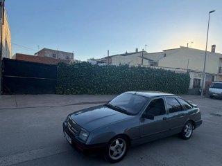 Mercedes-Benz Viano 2020 y Ford sierra la fase 1