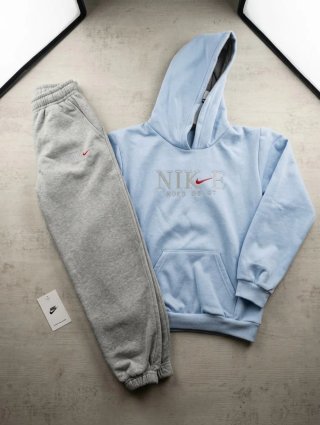 Conjunto Nike Hoodie y Pantalón Gris Azul TALLA 10