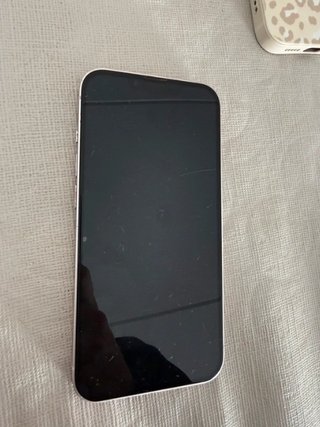 iPhone 13 100%