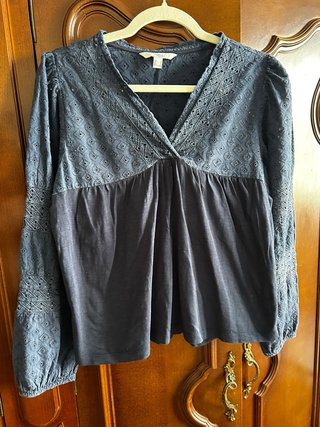 Blusa Nós azul talla M