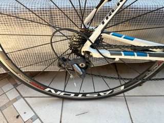 Bicicleta de Carretera Trek Madone 2.1