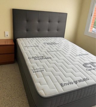 Cama con Cabecero Tapizado Gris