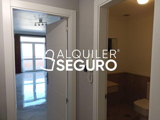 Piso en alquiler en Bola de Oro - Serrallo en Granada