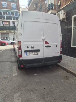 Nissan NV400 2019