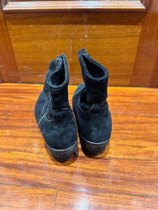 Botines de Piel Negros