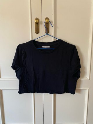 Camiseta crop top negra Pull&Bear XS