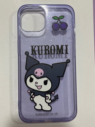 Funda Kuromi iPhone 13 Morada Glitter