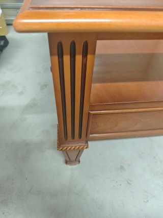 Mesa de Centro de Madera con Cristal