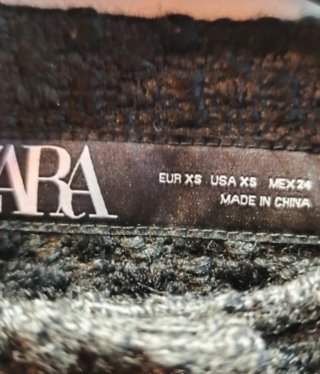 Chaqueta Zara Mujer Negra Botones Dorados