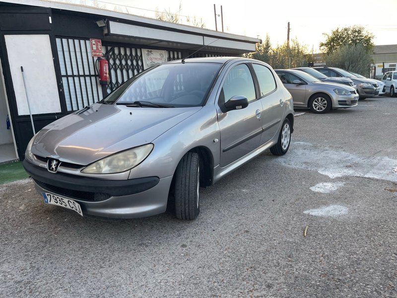Peugeot 206 1.4 XT / XS Clim 2003