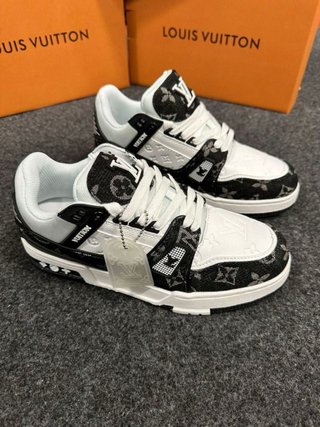 Botas Louis Vuitton Negras y Blancas
