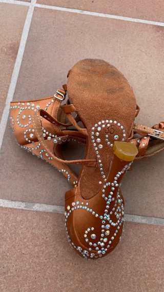 Zapatos baile latino talla 35 tacón 9’5 cm