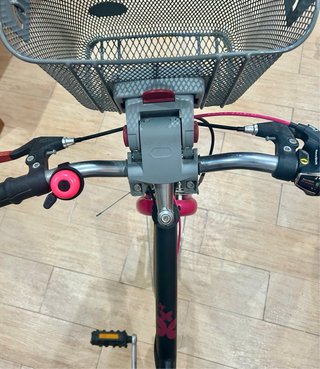 Bicicleta infantil B'TWIN rosa y negra