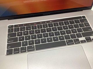 portatil apple apple macbook pro core i7 2.6 16 touchbar (2019) (a2141)