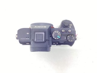 camara digital evil sony alpha 7 ii (ilce-7m2)