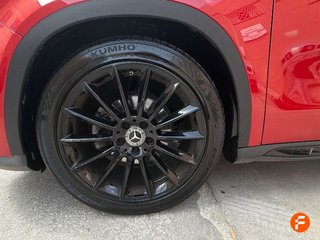 Mercedes-Benz GLA GLA 180