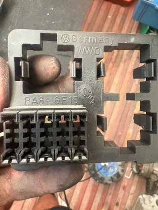 Lote caja relés, relé y conector VW