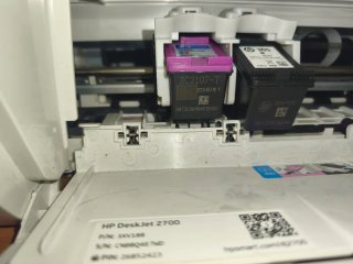 Stampante HP DeskJet serie 2700