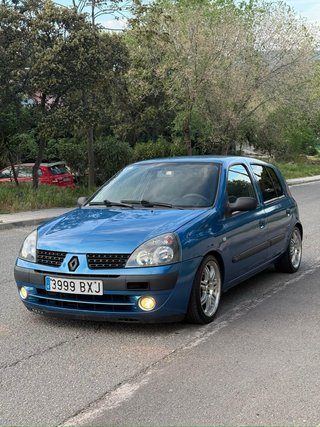 Renault Clio 2002