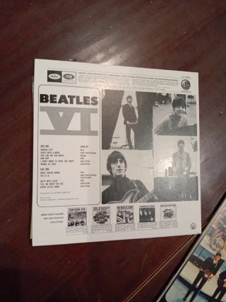 4 CDs The Beatles Edición USA 15 € unidad