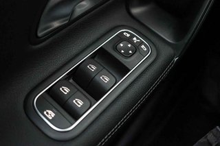 Mercedes-Benz CLA Shooting Brake 180 D DCT