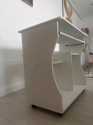 Mesa Ordenador blanca