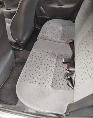 Citroen Saxo 49.000km 3.000€ 2001 gasolina 60cv