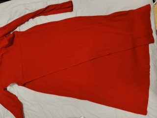 Vestido rojo valentina con abertura