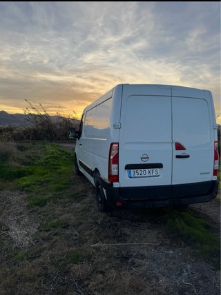 Nissan NV400 2017