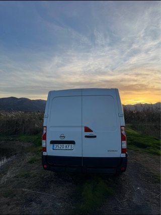 Nissan NV400 2017