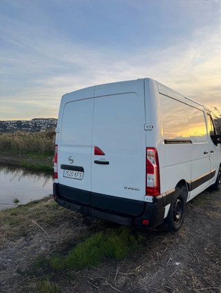 Nissan NV400 2017