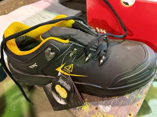 Zapatos de seguridad VM Footwear Talla 41