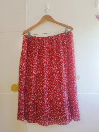 Falda Estampado retro T 52 costura 40 (medidas)