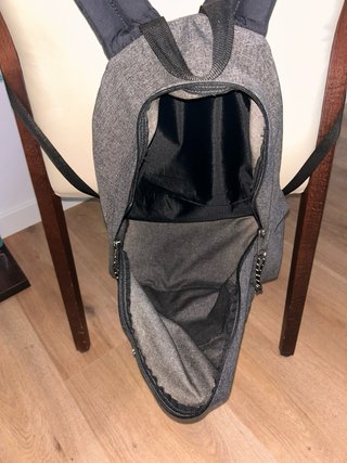 Mochila Eastpak Gris