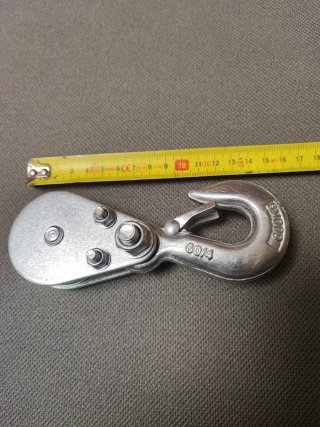 Set de 2 Ganchos con Polea de Elevación