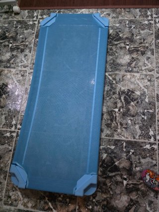 Cama infantil plegable azul